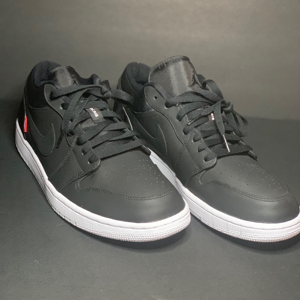 Nike Air Jordan 1 Low PSG